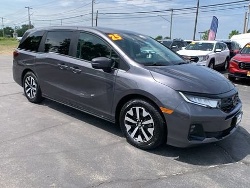 Used 2025 Honda Odyssey EX-L image 7