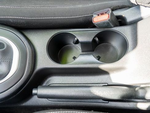 Used 2023 Kia Forte LXS w/ LXS Technology Package image 30