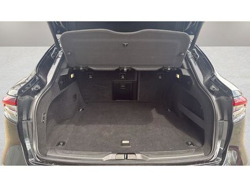 Used 2022 Maserati Levante GT AWD/4WD image 30