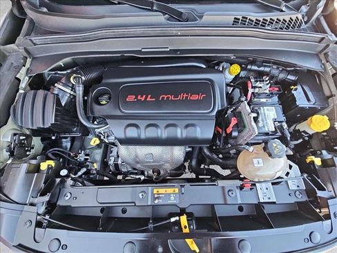 Used 2019 Jeep Renegade Sport image 27