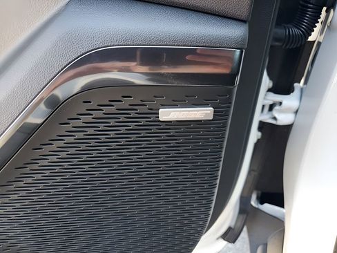 New 2026 GMC Acadia AT4 w/ Luxury Package image 26