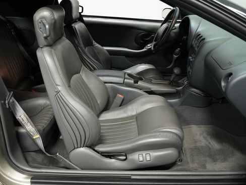 Used 1999 Pontiac Firebird Trans Am image 38