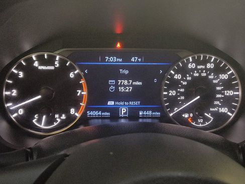 Used 2024 Nissan Altima 2.5 SV image 23