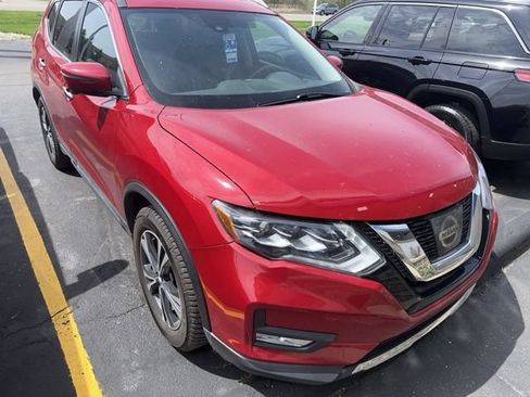 Used 2017 Nissan Rogue SL w/ SL Premium Package FWD image 1