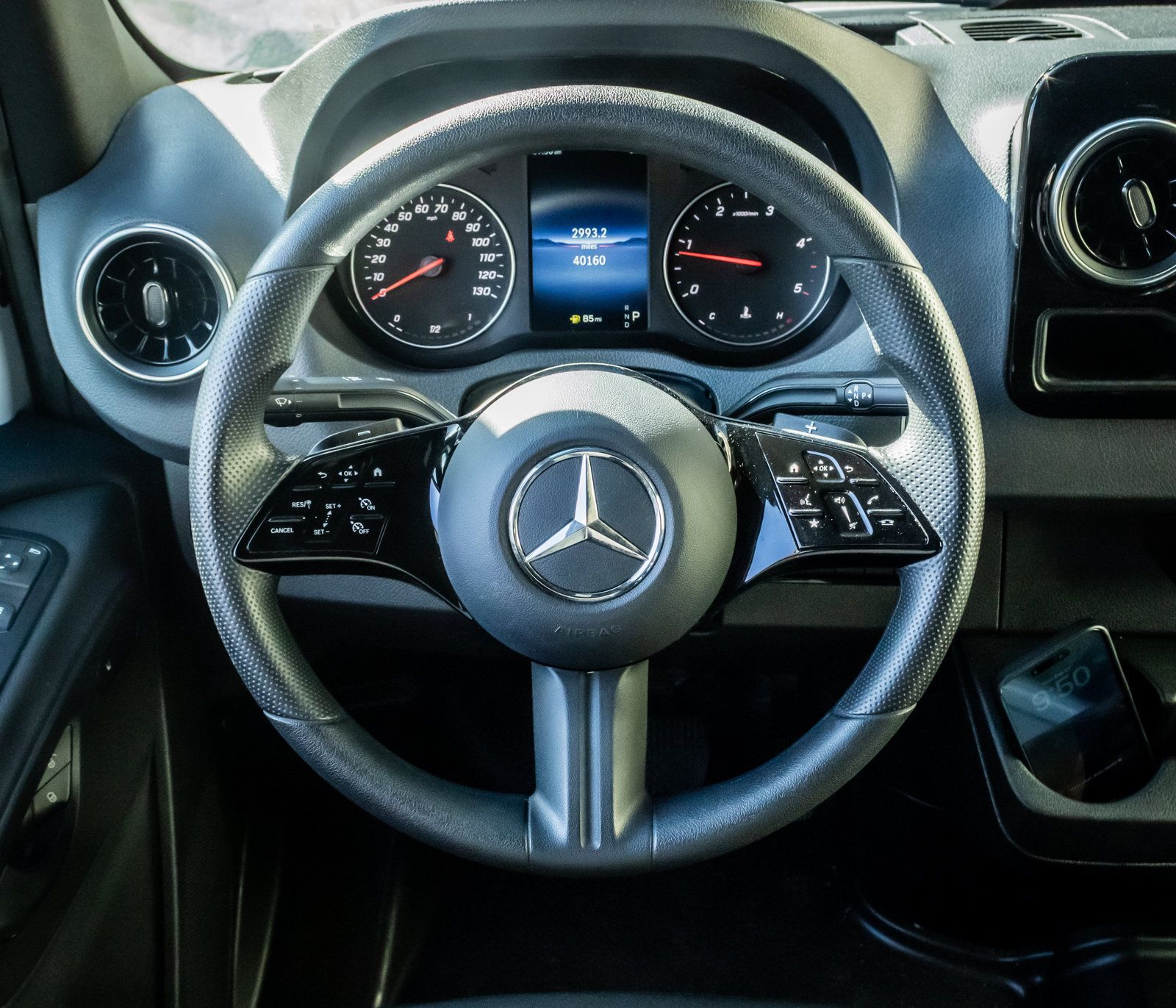Used 2025 Mercedes-Benz Sprinter 2500 image 16