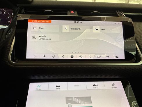 Used 2019 Land Rover Range Rover Velar S image 28