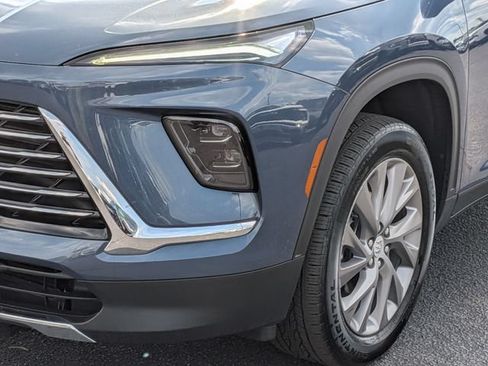 Used 2026 Buick Enclave Preferred FWD image 9