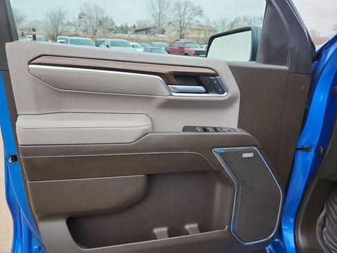 Certified 2022 Chevrolet Silverado 1500 LT Trail Boss w/ Convenience Package II image 21