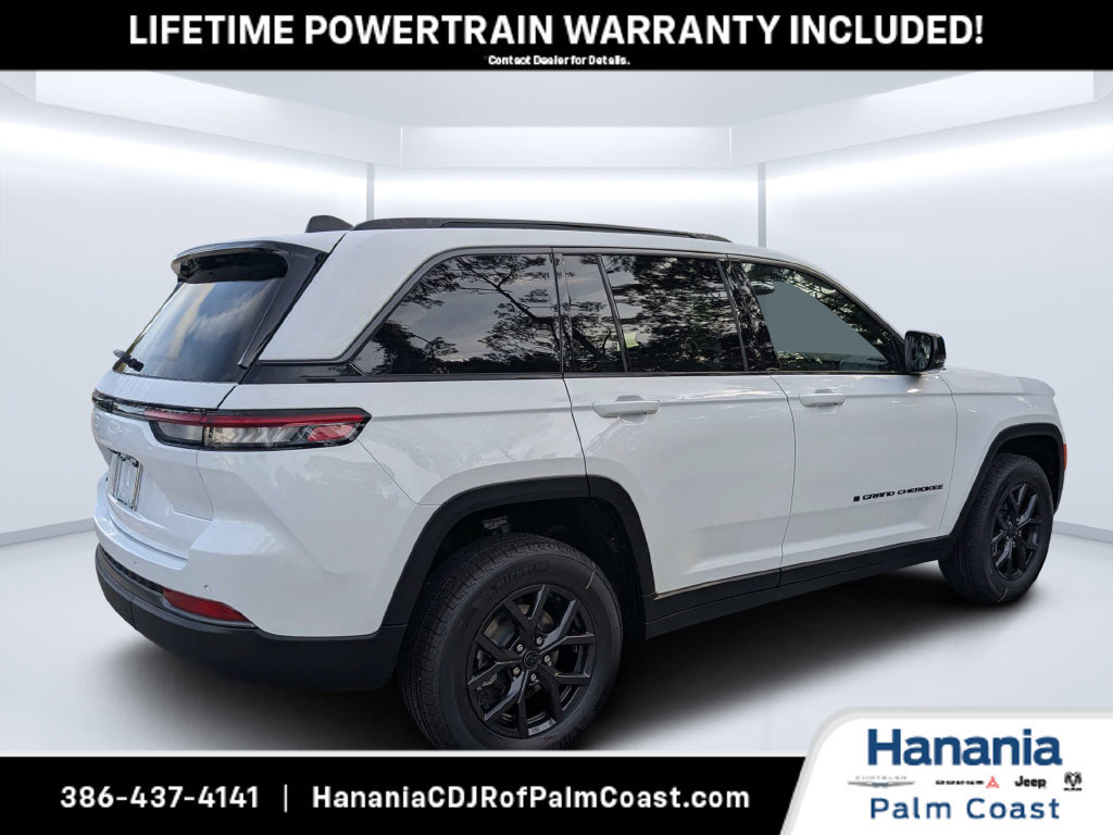 New 2027 Jeep Grand Cherokee Altitude AWD/4WD image 3