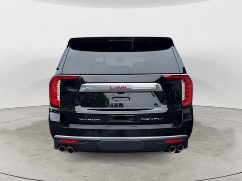 Used 2023 GMC Yukon XL Denali w/ Denali Reserve Package AWD/4WD image 4