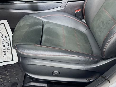 Used 2022 Mercedes-Benz A 220 4MATIC w/ AMG Line image 23