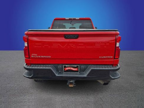 Used 2020 Chevrolet Silverado 2500 Custom w/ Custom Value Package AWD/4WD image 5