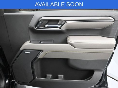 Used 2023 Chevrolet Silverado 1500 ZR2 w/ Technology Package AWD/4WD image 37