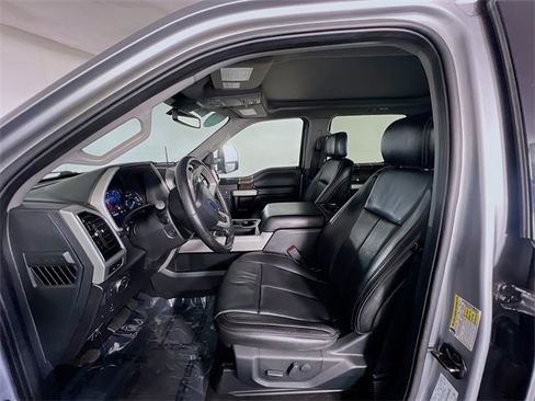 Used 2020 Ford F350 Lariat image 13