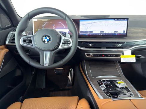 New 2026 BMW X7 xDrive40i w/ M Sport Package image 28