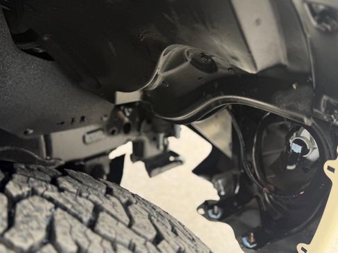 Used 2017 Toyota Tundra Limited w/ Limited Premium Package image 38