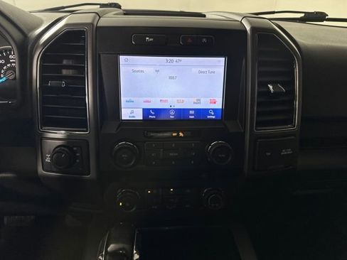 Used 2020 Ford F150 XLT w/ Equipment Group 302A Luxury image 21