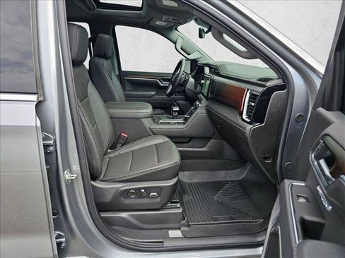 Used 2026 GMC Sierra 1500 Denali w/ Technology Package AWD/4WD image 10