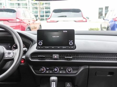 Used 2024 Honda HR-V LX image 18