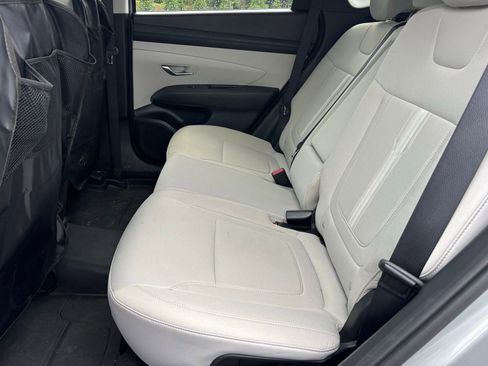 Used 2025 Hyundai Tucson SEL FWD image 11