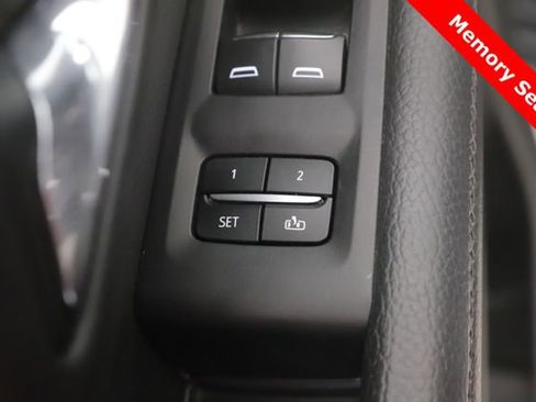 Used 2023 GMC Yukon Denali image 21