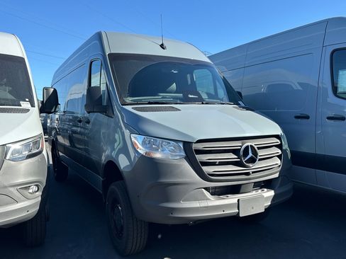 New 2026 Mercedes-Benz Sprinter 2500 image 2