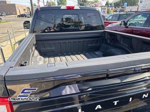 Used 2023 Ford F150 Platinum AWD/4WD image 9