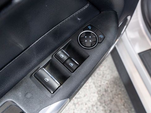 Used 2019 Ford Mustang Premium RWD image 16