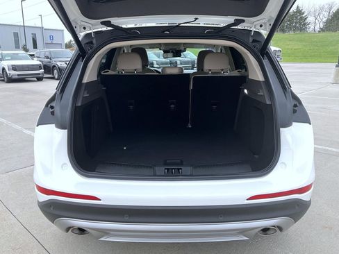 Used 2024 Lincoln Corsair FWD image 9