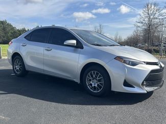 Used 2017 Toyota Corolla LE video 2