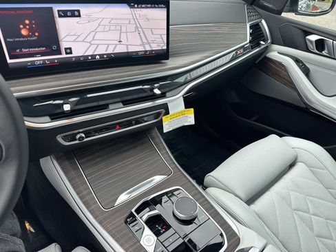 New 2026 BMW X5 sDrive40i w/ Premium Package image 24