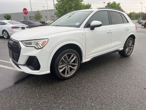 Used 2023 Audi Q3 2.0T Premium Plus w/ Premium Plus Package AWD/4WD image 1