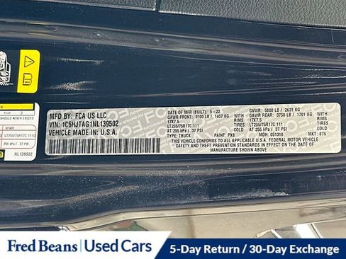 Certified 2022 Jeep Gladiator Willys image 33