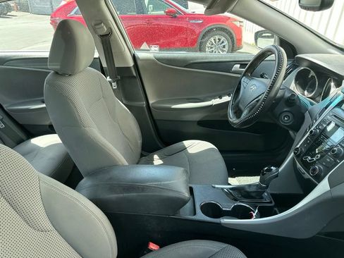 Used 2011 Hyundai Sonata GLS FWD image 9