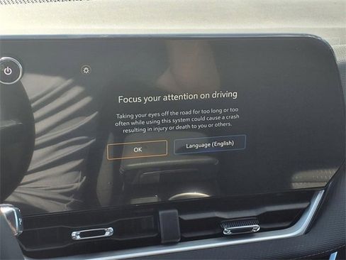 New 2026 Chevrolet Equinox LT image 15