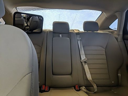 Used 2020 Ford Fusion SE image 21