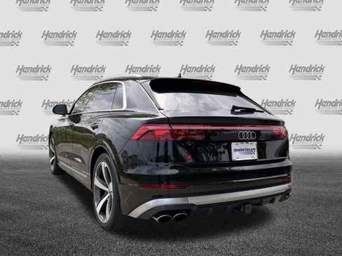 Used 2024 Audi SQ8 Prestige w/ Prestige Package image 9