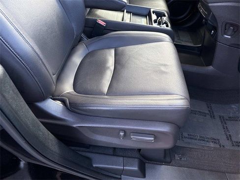 Used 2018 Honda Odyssey Elite image 10