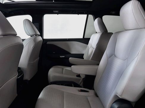 Used 2024 Lexus TX 350 AWD w/ Captains Chair Package image 8
