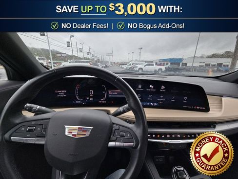 Used 2024 Cadillac XT4 Premium Luxury image 27