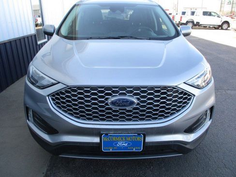 Used 2024 Ford Edge SEL w/ Convenience Package AWD/4WD image 3