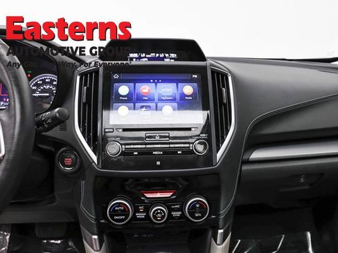 Used 2021 Subaru Forester Limited image 12