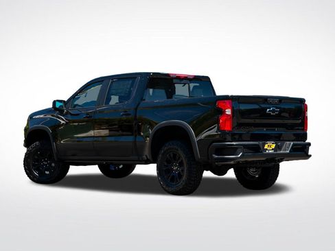 New 2026 Chevrolet Silverado 1500 ZR2 w/ Dark Appearance Package AWD/4WD image 11