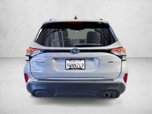 Used 2026 Subaru Forester Touring AWD/4WD image 6