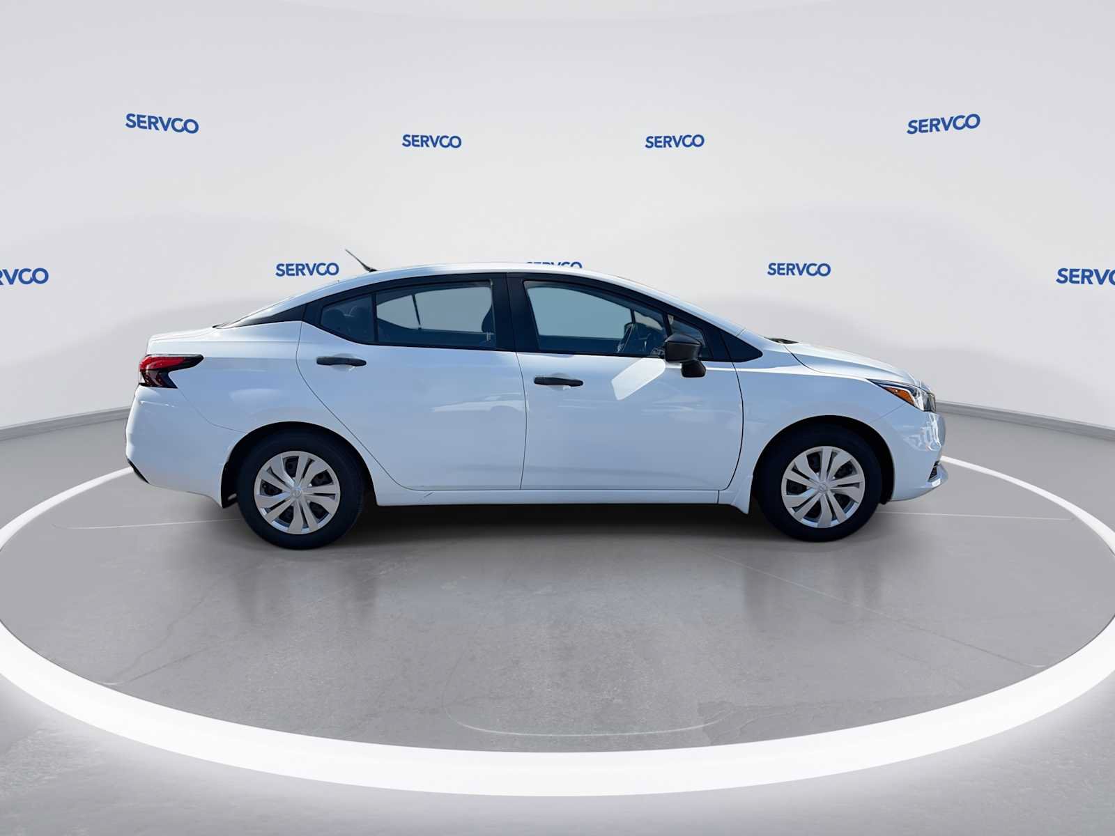 Used 2022 Nissan Versa S FWD image 9