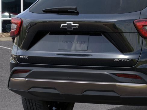 New 2026 Chevrolet Trax ACTIV w/ Driver Confidence Package image 14