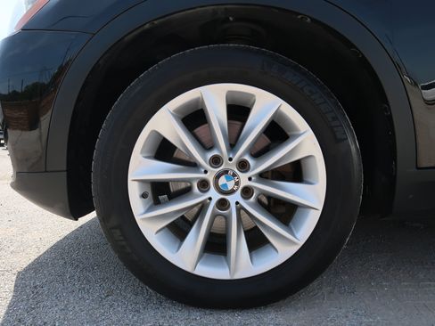 Used 2017 BMW X3 sDrive28i RWD image 32