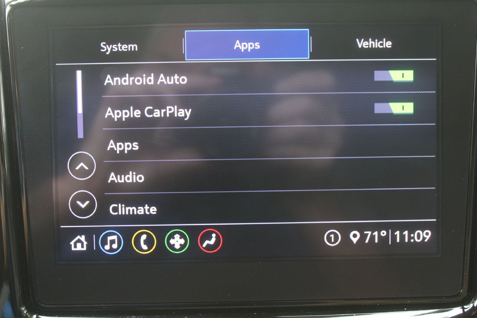 Used 2020 Chevrolet Traverse LT FWD image 51