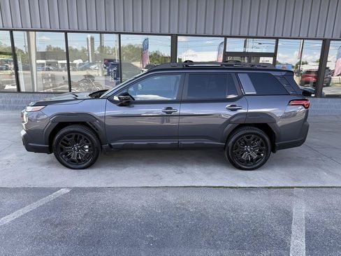 Used 2026 Subaru Outback Limited XT AWD/4WD image 9