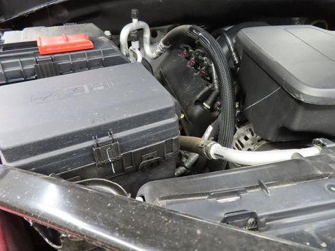 Used 2022 Chevrolet Silverado 1500 High Country w/ Technology Package image 37